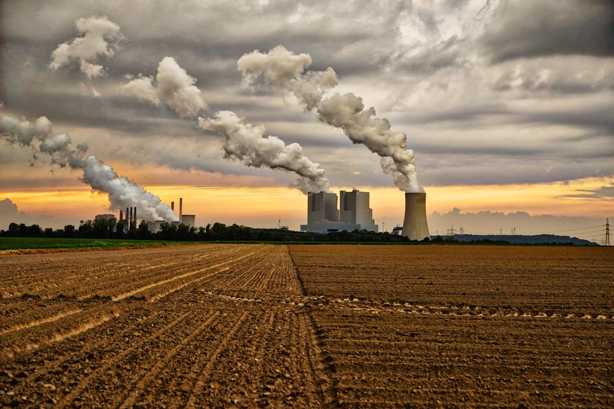 Угрозы экологии. Загрязнение почвы ТЭС. Экологические проблемы. Экологический. Выбросы промышленных предприятий.